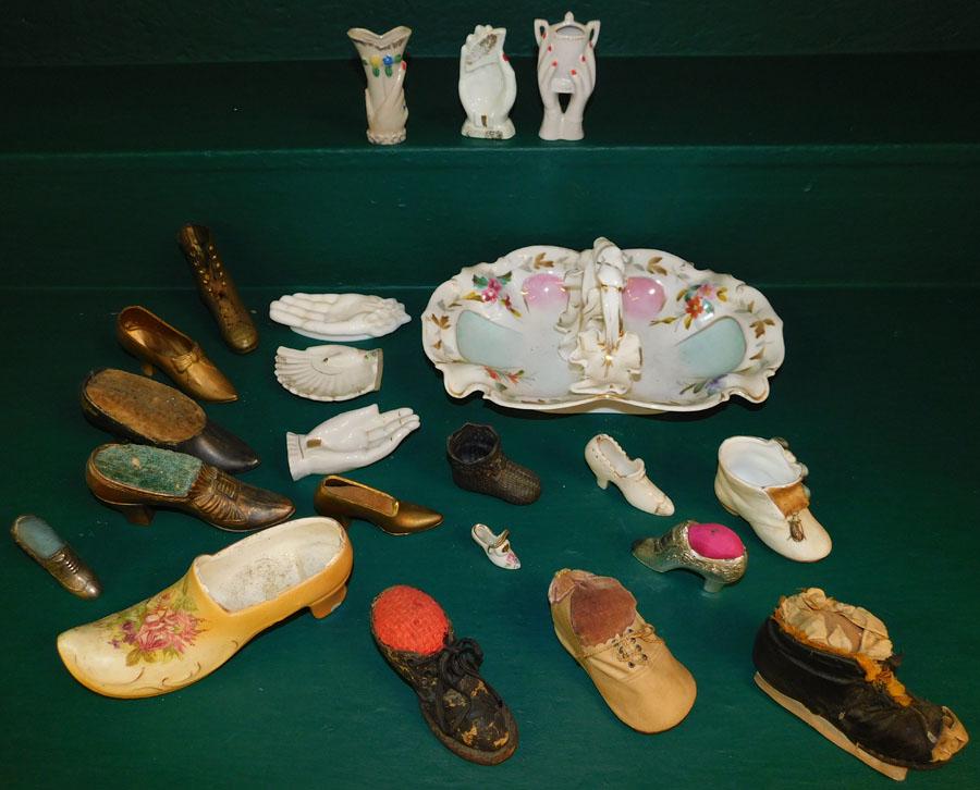 Box Lot -- Porcelain Pin Cushions: Box Lot -- Porcelain Pin Cushions