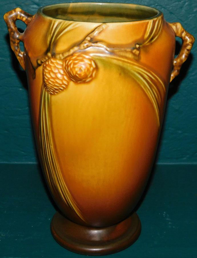 Roseville Pinecone Vase (1 of 3)