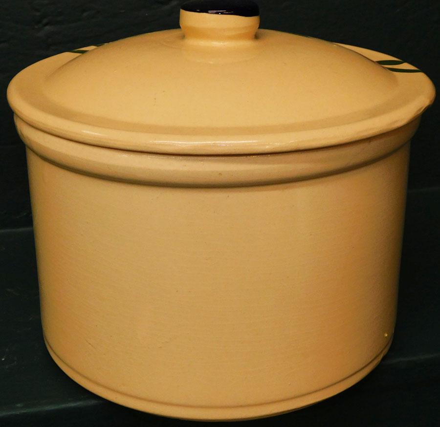 Watt Pottery Dutch Tulip Cookie Jar (1 of 2)