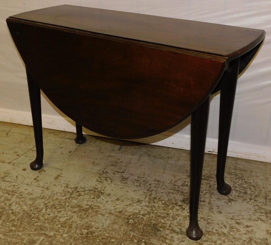 19th C Mahogany Queen Anne Drop Leaf Table (1 of 5)