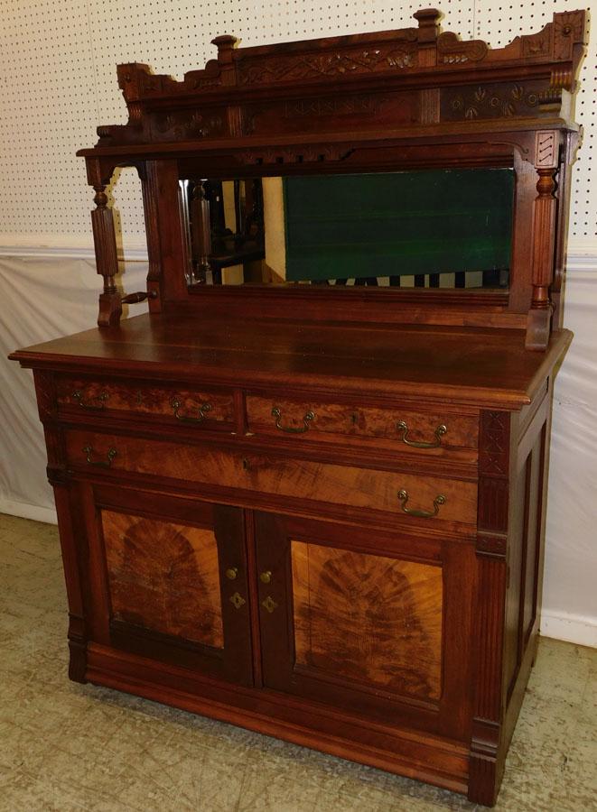 Victorian Walnut Mirrored Back Sideboard (1 of 5)