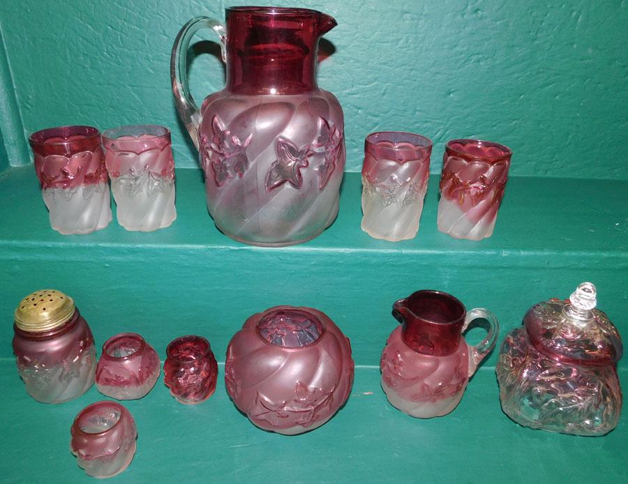 12 Pc Lot Cranberry Glass (1 of 3)