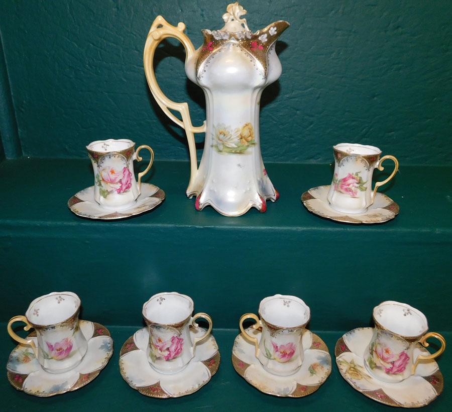 13 Pc RS Prussia Chocolate Set (1 of 4)