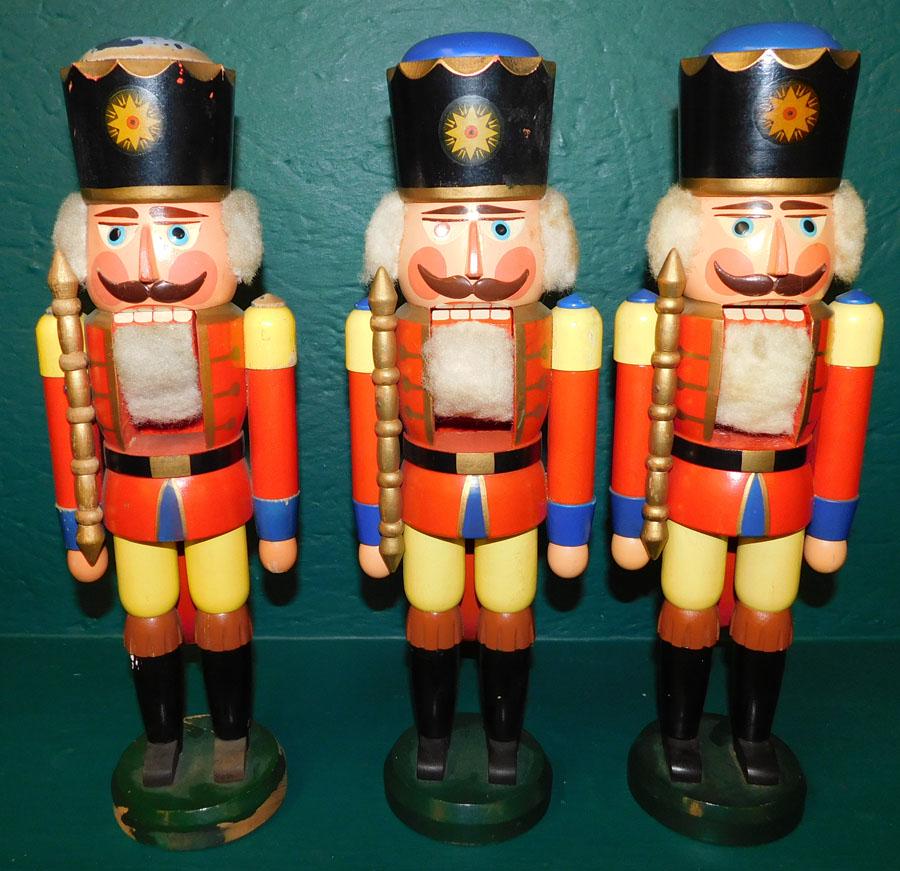 3 German Nutcrackers (1 of 6)