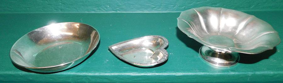3 .800 Silver Bowls: 3 .800 Silver Bowls. 6" Dia (Largest)