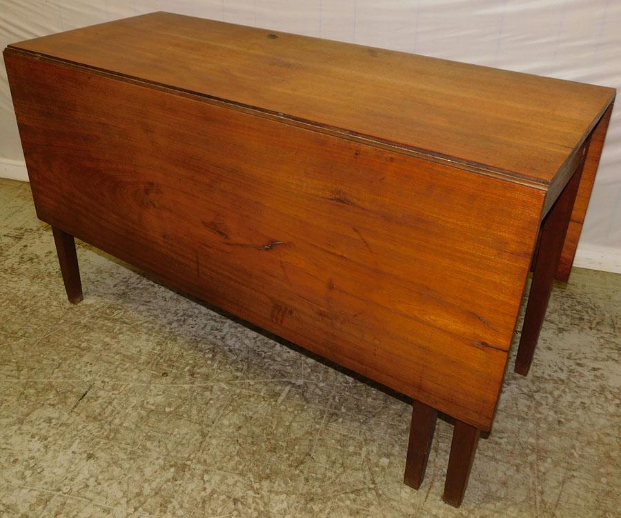 19th C Walnut Hepplewhite Southern Drop Leaf Table (1 of 6)