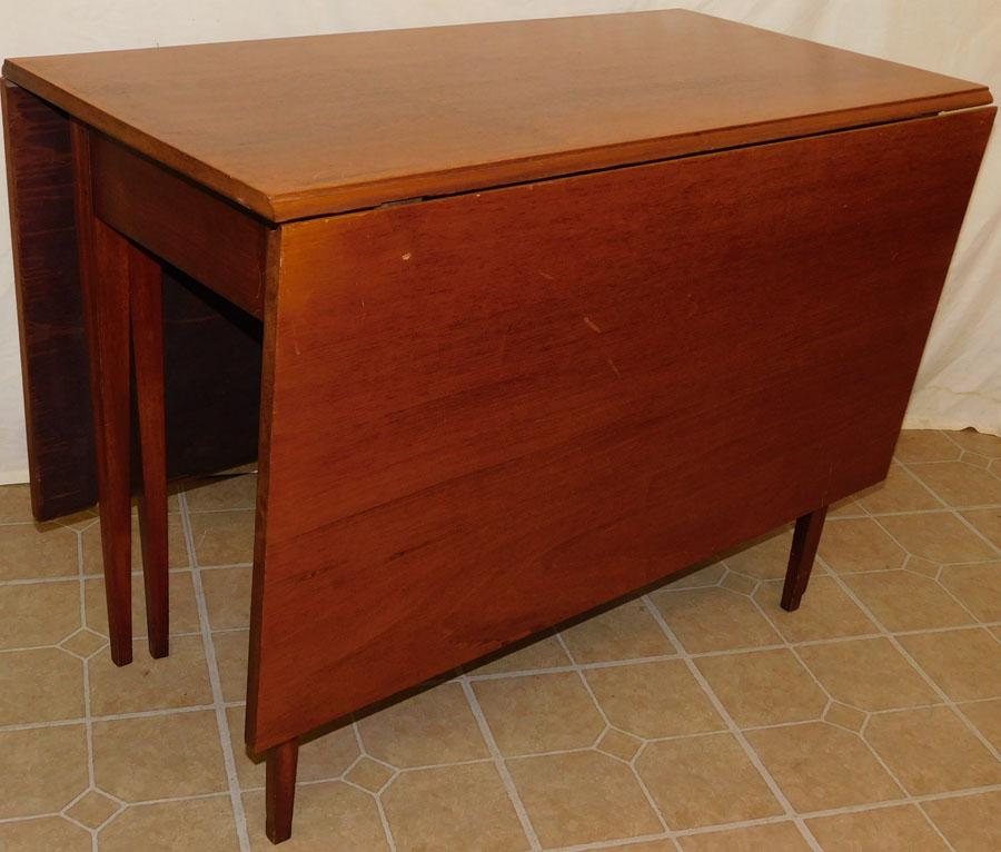 Mahogany Drop Leaf Dining Table (1 of 5)