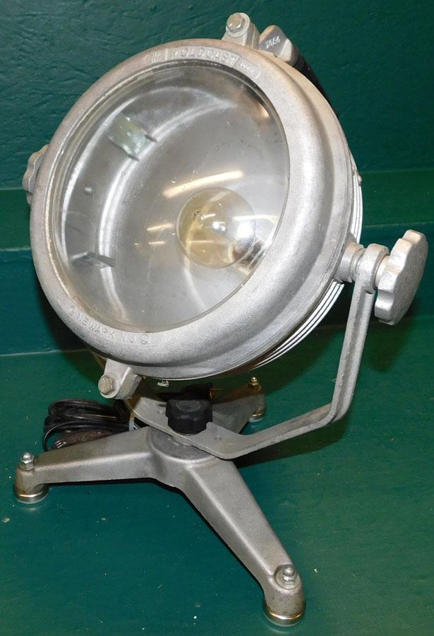 Cast Aluminum Spot Light (1 of 4)