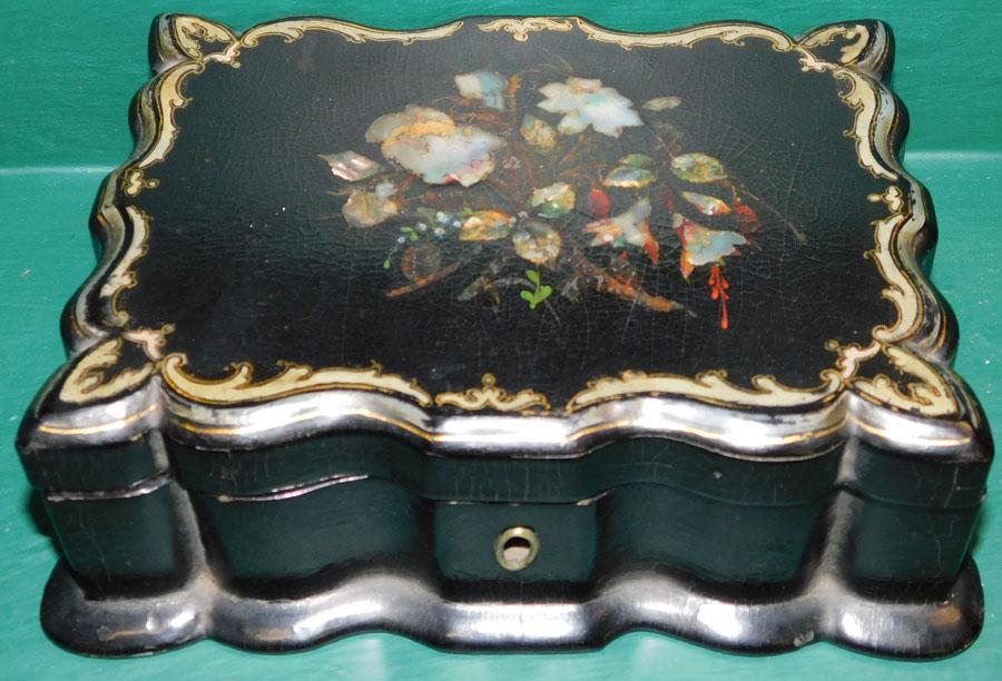 Paper Mache Black Lacq Dresser Box W/ MOP Inlay (1 of 4)