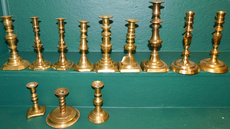 Lot 12 Brass Candlesticks (1 of 2)