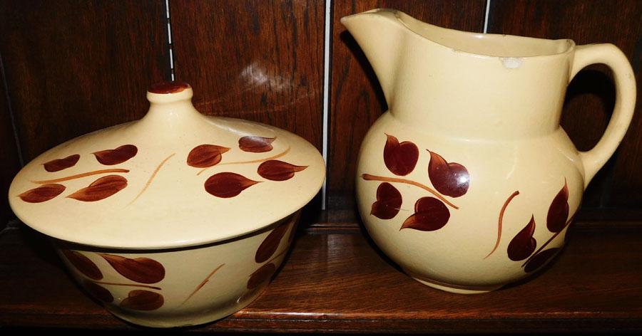 Watt Pottery Covered Casserole & Ice Lip Pitcher (1 of 4)