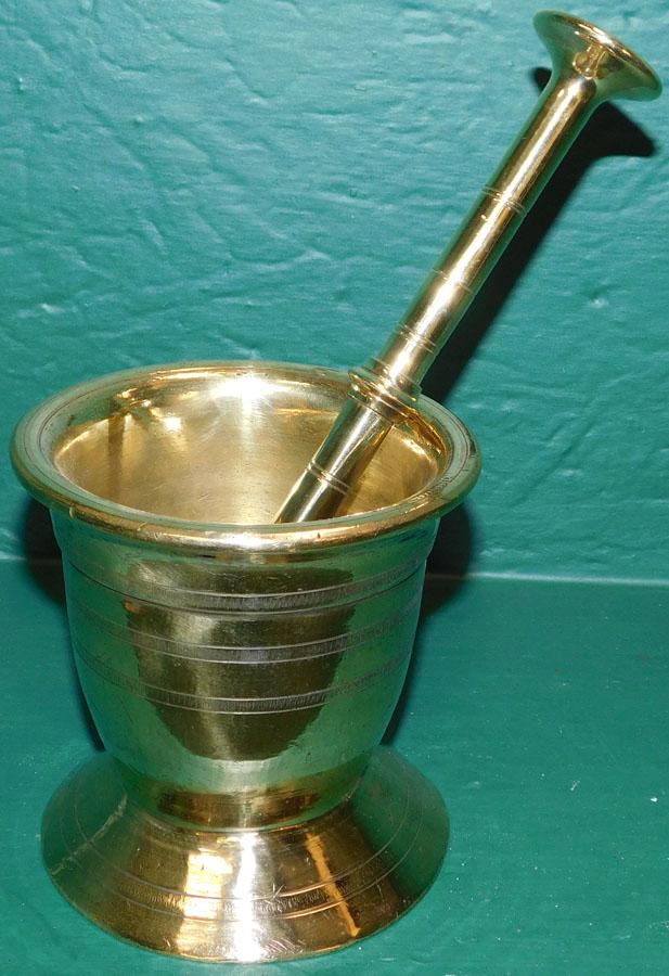 19th C Cast Brass Mortar & Pestle (1 of 3)
