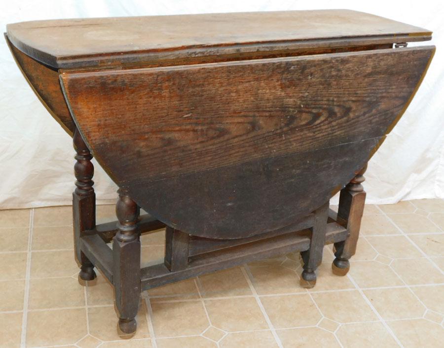 Early 19th C English Oak Gateleg Table (1 of 4)