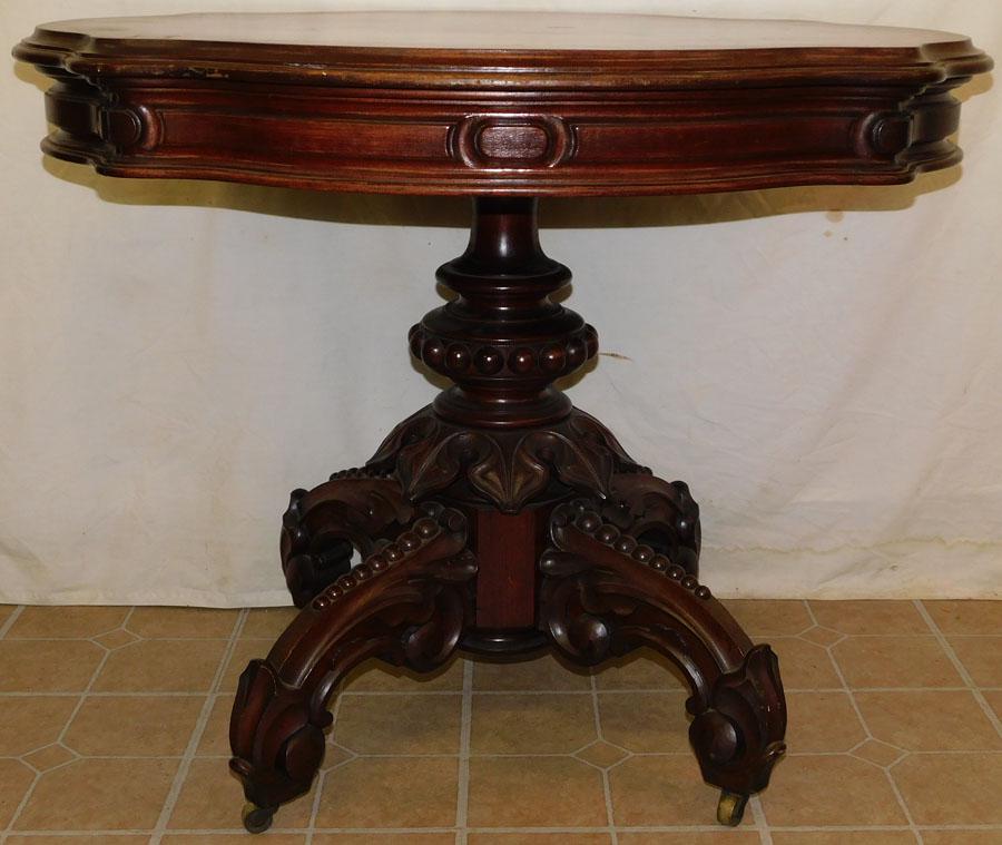 Victorian Walnut Brooks Turtle Top Table (1 of 7)