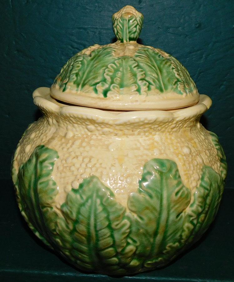 Ceramic Cauliflower Cookie Jar: Ceramic Cauliflower Cookie Jar. 10 3/4" H