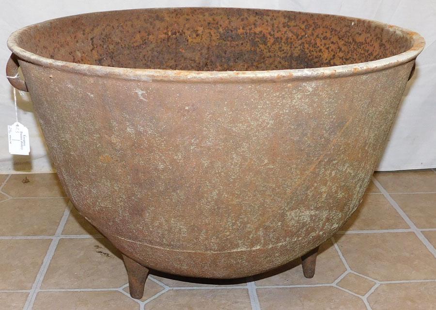 Cast Iron Wash Pot: Cast Iron Wash Pot. 20 1/2" Dia 14" H
