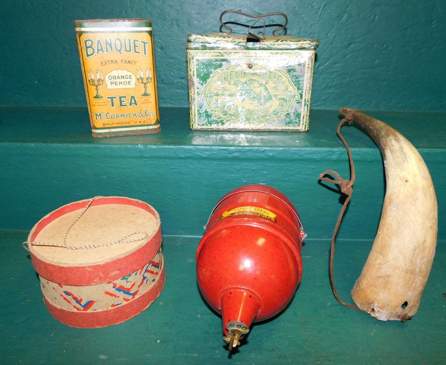 Lot of Advertising Tins, Toy Drum, & Powder Horn: Lot of Advertising Tins, Toy Drum, & Powder Horn. Horn: 12 1/2" L