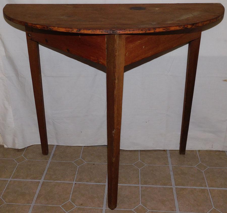 Primitve Pine Console Table: Primitve Pine Console Table . 36" W 18" D 30 1/4" H