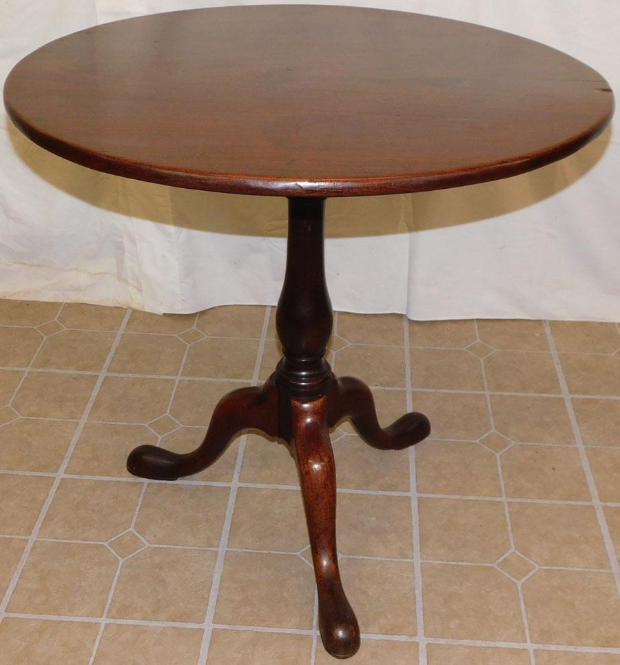 19th Century Mahogany 1 Board Tilt Top Tea Table: 19th Century Mahogany 1 Board Tilt Top Tea Table . 30 1/2" DIA 29 1/4" H