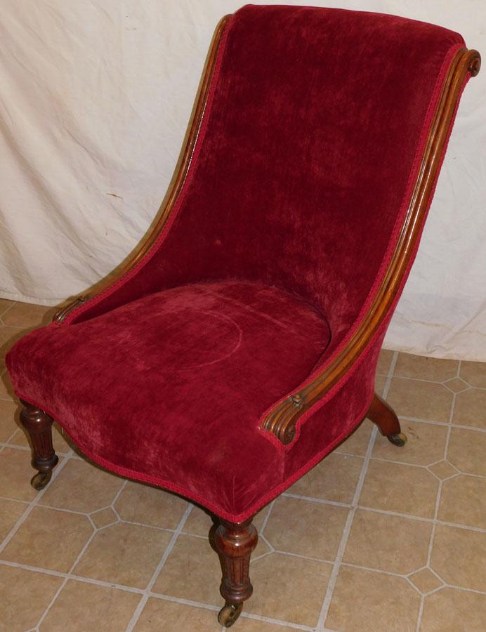 Walnut Victorian Red Velvet Upholstered Slipper Chair: Walnut Victorian Red Velvet Upholstered Slipper Chair. 32 1/2" H