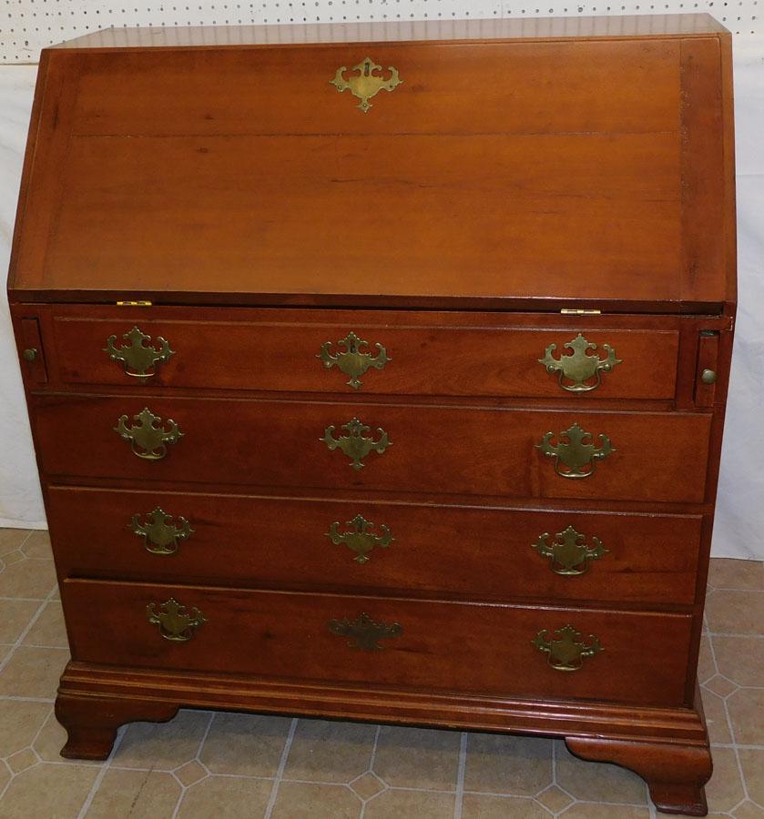 19th C Cherry Pennsylvania Slant Front Desk: 19th C Cherry Pennsylvania Slant Front Desk. 42 1/2" W 21 1/2" D 45 3/4" H