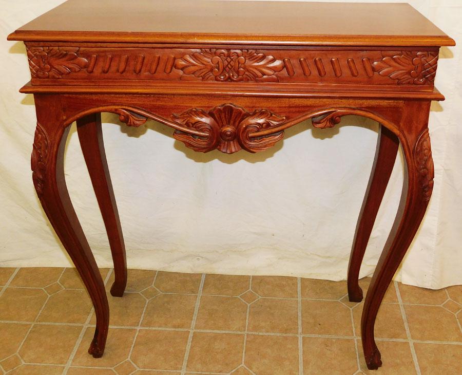 Carved Mahogany Console Table: Carved Mahogany Console Table. 33" W 14" D 34 1/4" H
