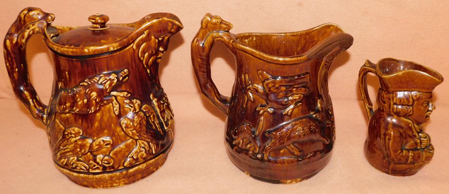 3 Bennington Pottery Pitchers (1 of 6)