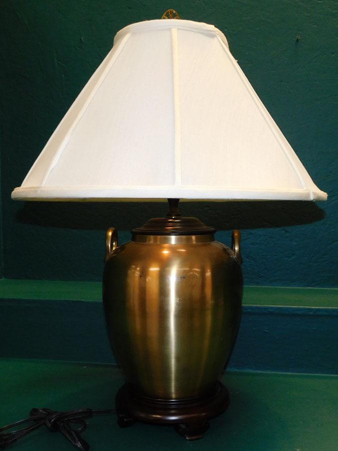 Brass Urn Lamp (1 of 3)