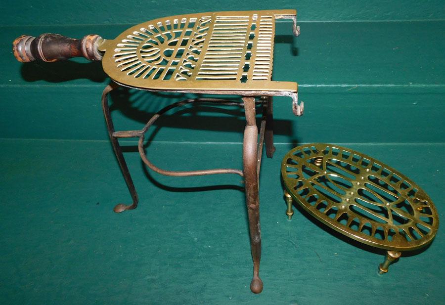 2 Antique Brass Trivets (1 of 2)