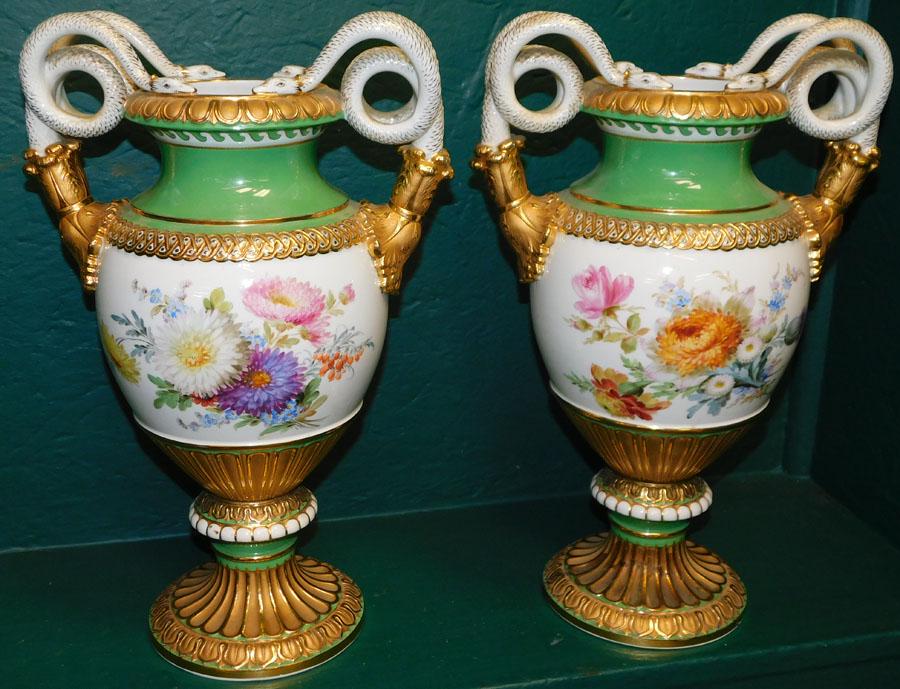 Pair of Antique Porcelain Meissen Vases (1 of 7)