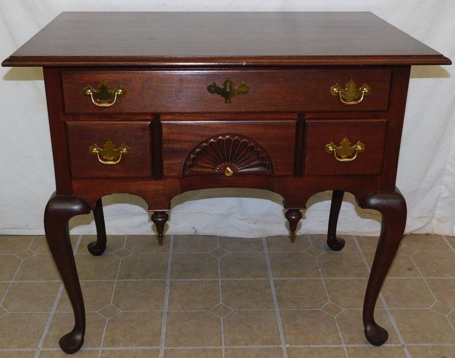 Mahog QA Style Lowboy (William S. Woodson) (1 of 6)