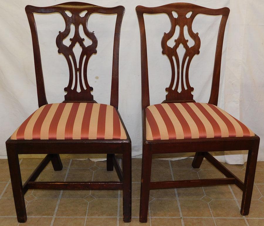 2 Straight Leg Mahogany Chippendale Chairs: 2 Straight Leg Mahogany Chippendale Chairs . 37 3/4" H