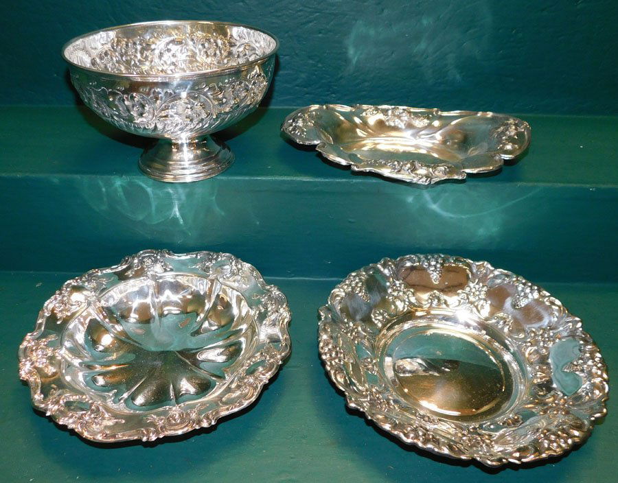 Three Silver Plated Bowls & compote (1 of 4)