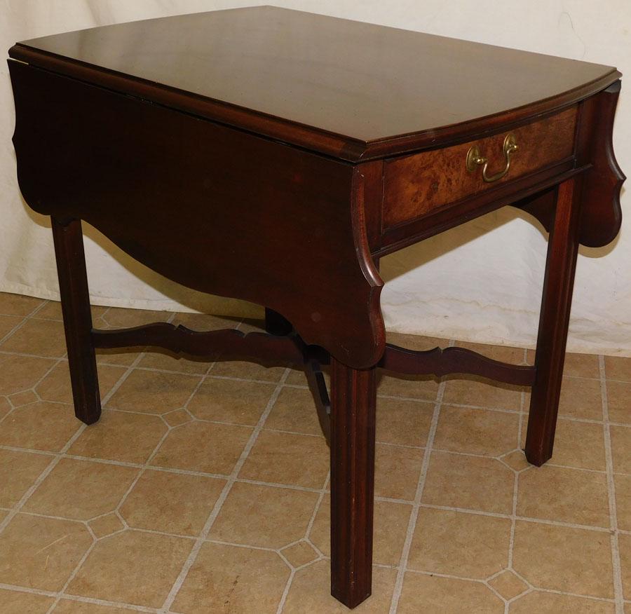 Mahogany Chippendale Drop Side Table By Hekman: Mahogany Chippendale Drop Side Table By Hekman. 30 1/2" W 21 3/4" D 26 1/2" H