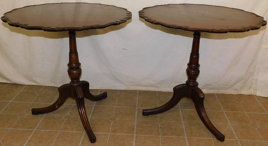 Pair Mahogany Pie Crust Top Tea Tables: Pair Mahogany Pie Crust Top Tea Tables. 28" Dia 27 1/2" H