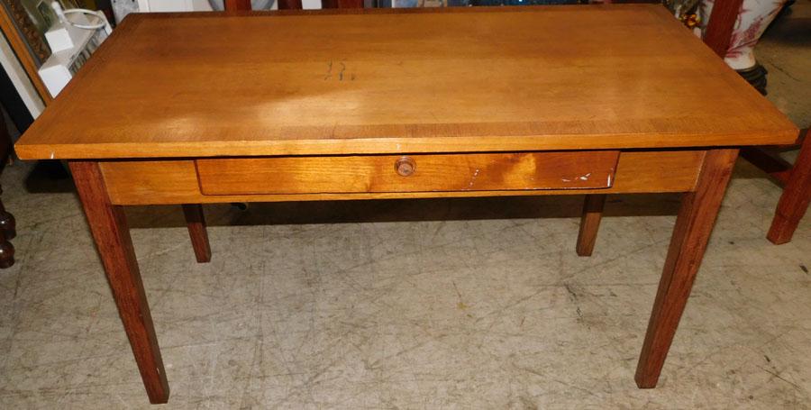 Walnut Banded Top Tea Table: Walnut Banded Top Tea Table. 36 1/4" W 19" D 19 1/2" H