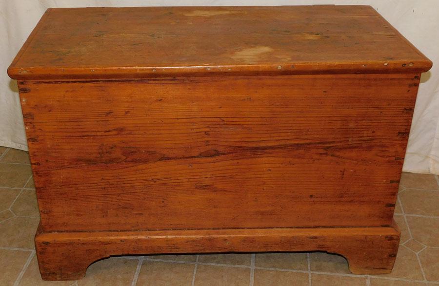 Antique Pine Dovetail Box (1 of 5)