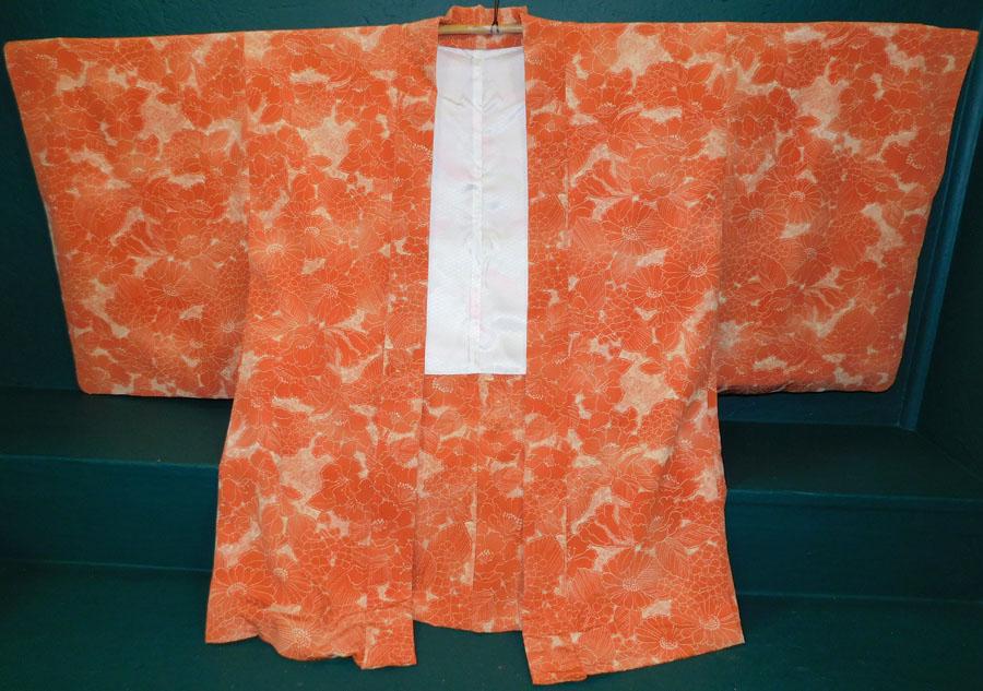 Oriental Silk Kimono (1 of 3)