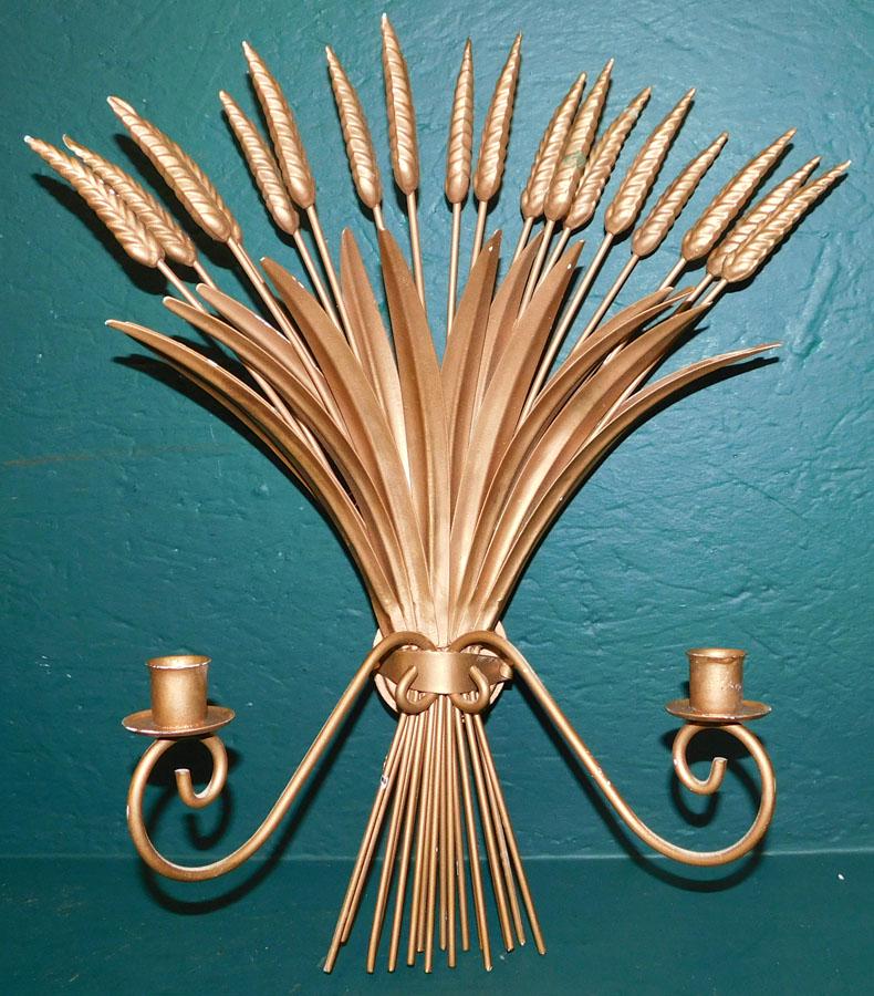 Italian Gilt Metal  Wheat Detail Sconce (1 of 4)