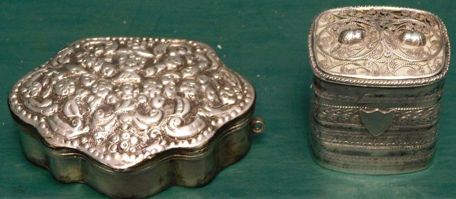 Continental Silver Vinaigrette & Box (1 of 3)