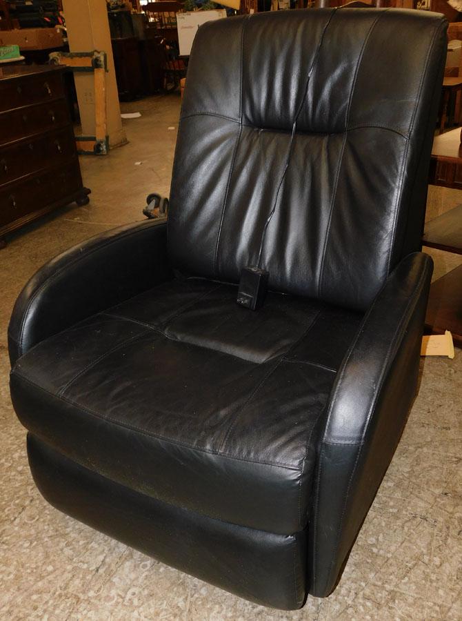 Electric Recliner, (As Found): Electric Recliner, (As Found). 39" H