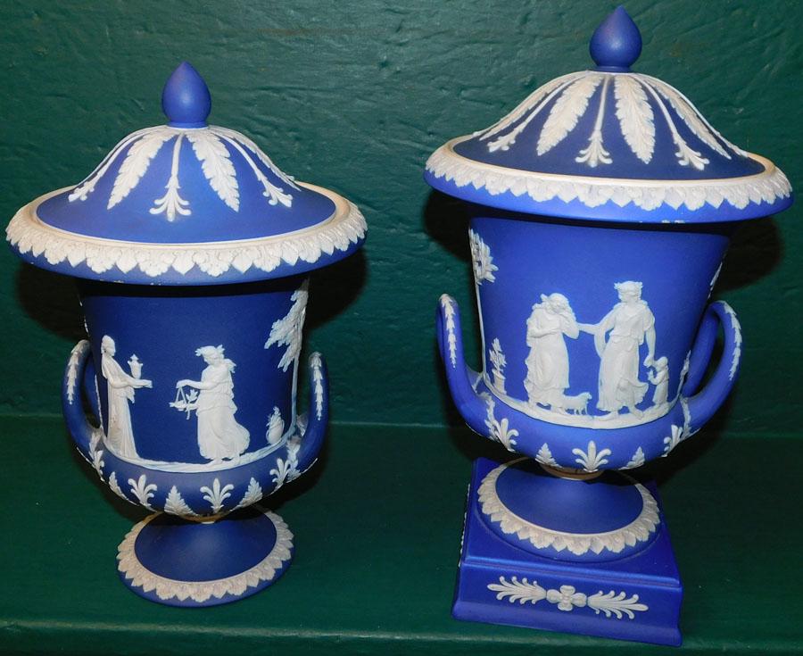 Pr 19th C Wedgwood Jasperware Pedestals W/ Covers (1 of 7)
