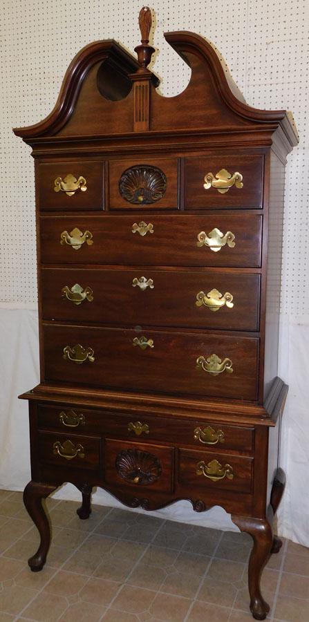 Henkel Harris Mahog Bonnet Top QA Highboy (1 of 14)