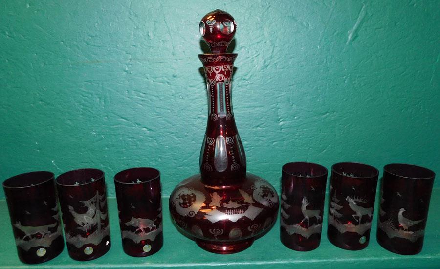 Ruby Cut To Clear Decanter & 6 Glasses (1 of 6)