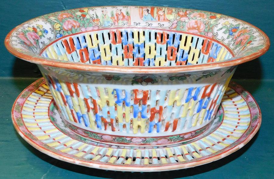 Rose Medallion Reticulated Chestnut Basket (1 of 4)