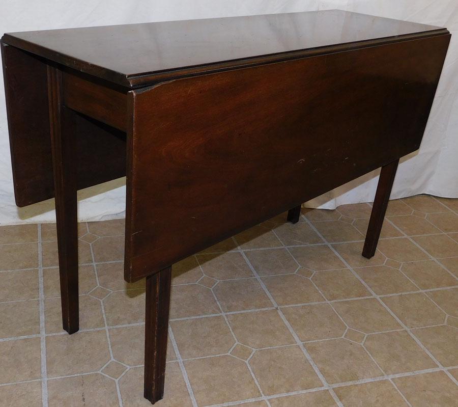 Mahogany Drop Leaf Table by Kittinger (1 of 5)