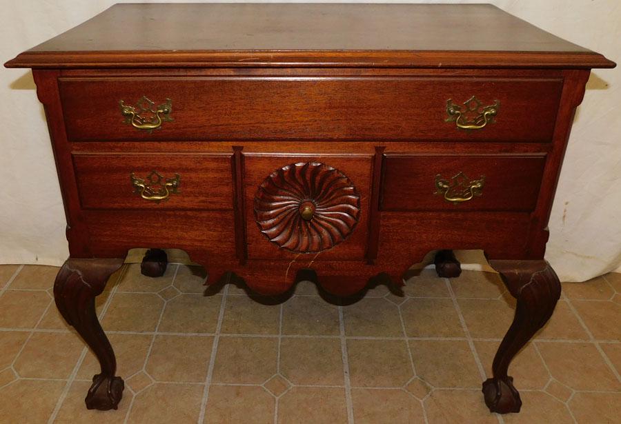 19th C Mahogany Chippendale Low Boy (1 of 7)