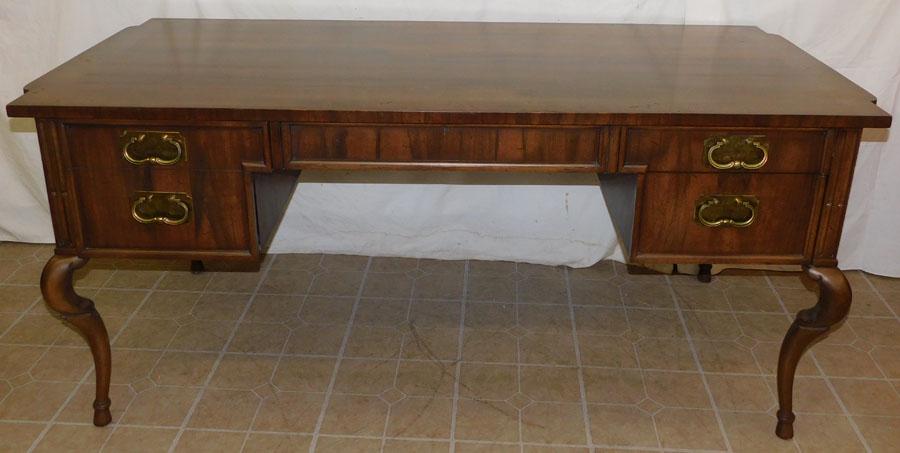 Walnut Queen Ann Desk By Tomlison: Walnut Queen Ann Desk By Tomlison . 67 3/4" W 32" D 30 1/2" H