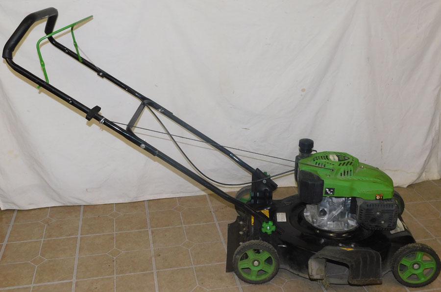 Mastercraft 20" Cut Push Mower (runs Perfect): Mastercraft 20" Cut Push Mower (runs Perfect).