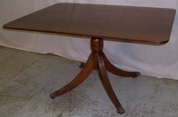 19th c. Federal mahogany tilt top breakfast table: 19th century Federal mahogany tilt top breakfast table